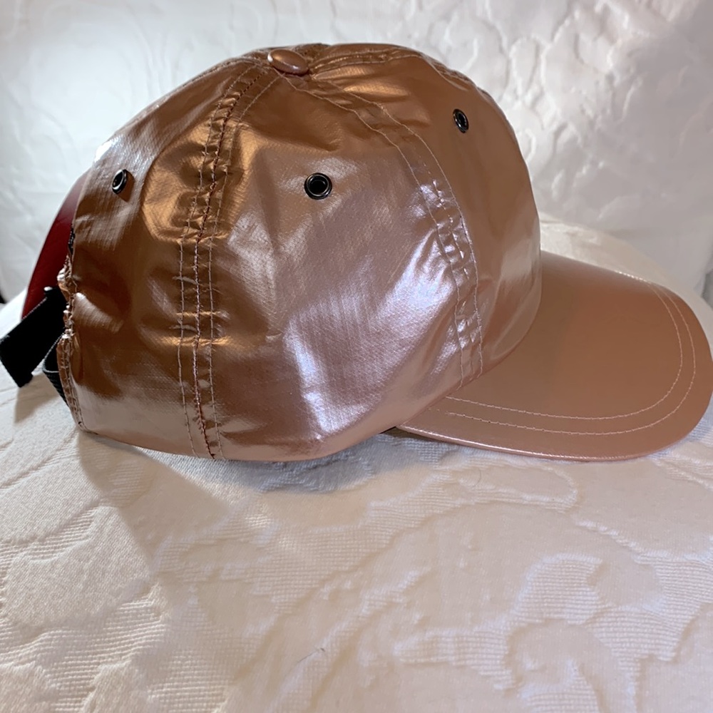 Supreme/The North Face 6 panel rose gold metallic hat NWT - Picture 7 of 10